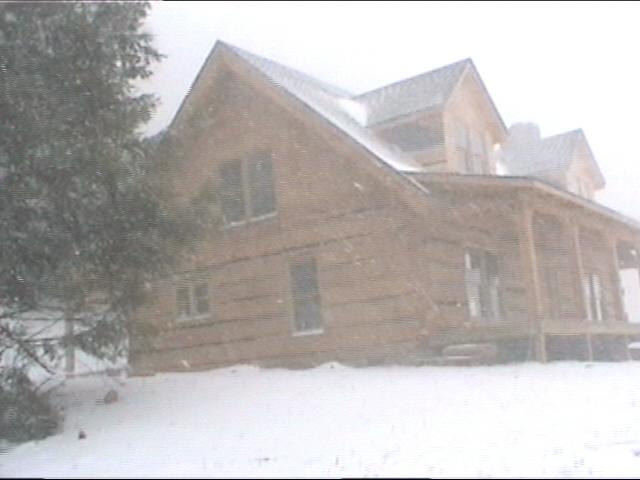 {house snow}